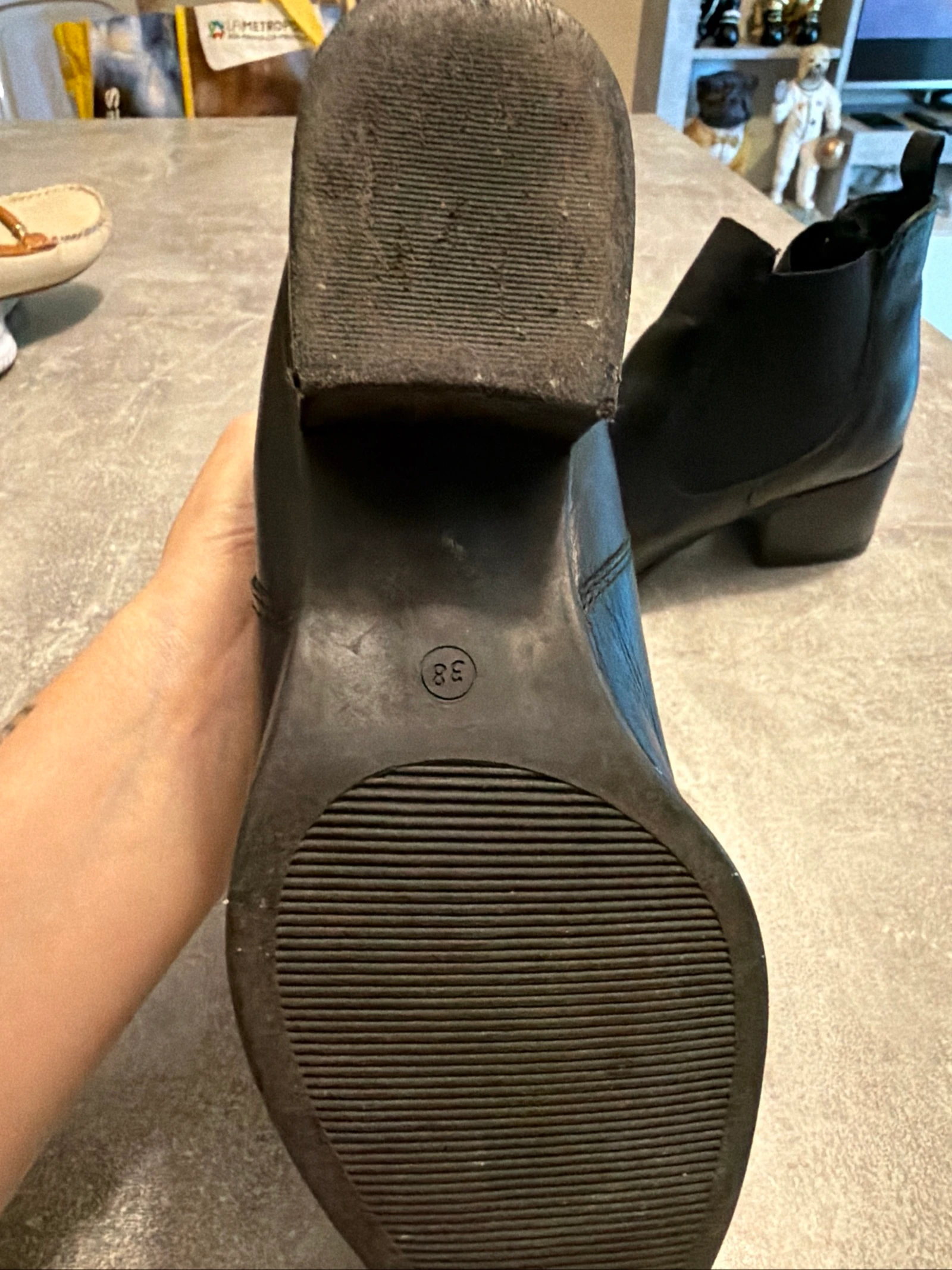 Black leather ankle boot size 38 eram good condition – photo 4